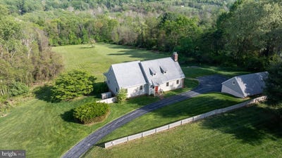 /international/us/1420-street-rd-chester-springs-pa-110108294201/