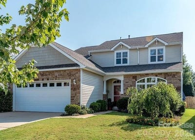 /international/us/17508-westmill-lane-charlotte-nc-110108534893/