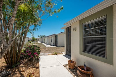 /international/us/6796-gasparilla-pines-boulevard-englewood-fl-110099142473/