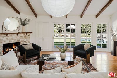 /international/us/10225-valley-spring-ln-toluca-lake-ca-110106760943/