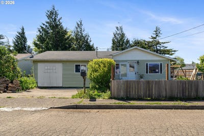 /international/us/602-ash-ave-tillamook-or-110108192752/