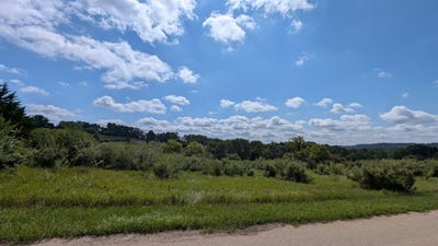 /international/us/l572-netherlands-drive-la-valle-wi-110100722442/