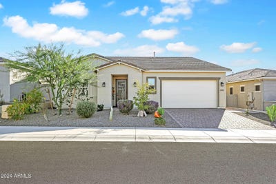/international/us/17917-w-amberwood-drive-goodyear-az-110095746911/