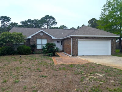 /international/us/1837-sunrise-drive-navarre-fl-110107871181/
