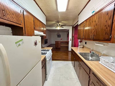 /international/us/2925-matthews-ave-bronx-ny-110100631868/