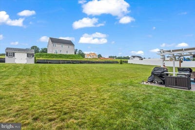 /international/us/3529-fox-pointe-lane-york-pa-110101438249/