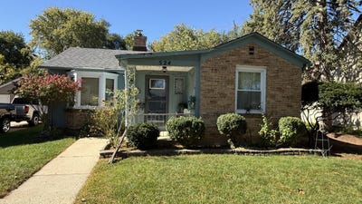 /international/us/524-lavoie-avenue-elgin-il-110120649646/