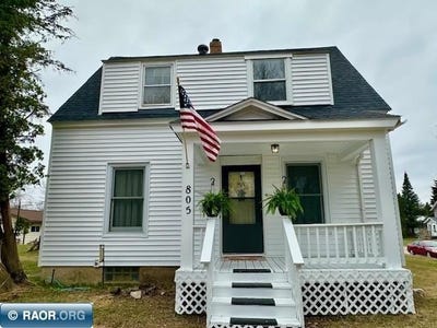 /international/us/805-2nd-ave-sw-chisholm-mn-110102201590/