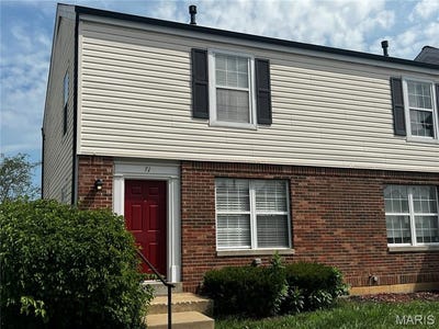 /international/us/71-woodlake-lake-st-louis-mo-110106557098/