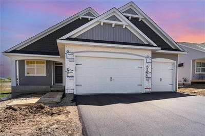 /international/us/8362-186th-street-w-lakeville-mn-110099643214/