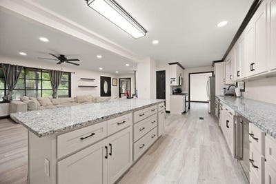 /international/us/3706-hickory-hill-drive-somerset-ky-110108222885/
