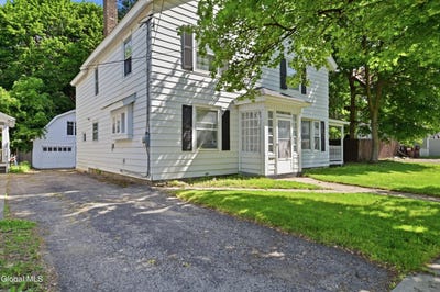 /international/us/69-prospect-avenue-gloversville-ny-110108638256/