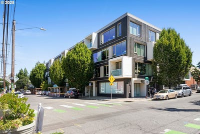 /international/us/28-se-28th-ave-portland-or-110100863481/