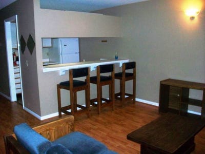 /international/us/102-calhoun-street-clemson-sc-110101888132/