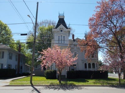 /international/us/237-main-street-north-dansville-ny-110099297480/