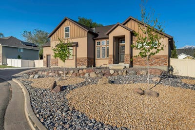 /international/us/11829-s-pinnacle-acre-ct-riverton-ut-110107988700/