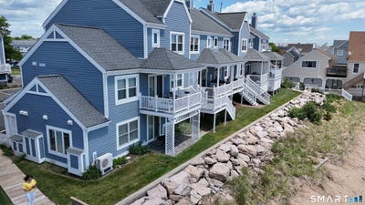 /international/us/72-cosey-beach-avenue-east-haven-ct-110109192668/