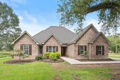 /international/us/100-tranquility-oaks-denham-springs-la-110105780204/
