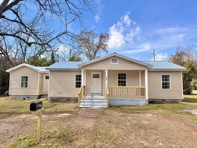 /international/us/200-8th-st-sw-moultrie-ga-110108361637/