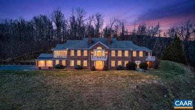 /international/us/bryant-mountain-rd-roseland-va-110106615184/