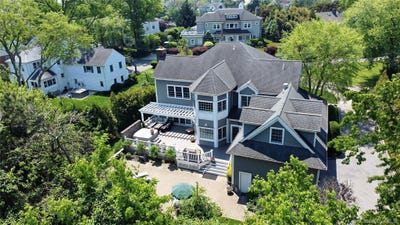 /international/us/4-griffen-drive-larchmont-ny-110108378098/