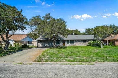/international/us/1110-w-tern-rockport-tx-110120484863/