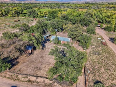 /international/us/604-county-road-1-hernandez-nm-110110405292/