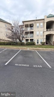 /international/us/1061-gardenview-loop-woodbridge-va-110106097634/
