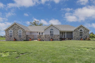 /international/us/5860-gregg-road-west-jefferson-oh-110109067965/