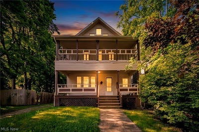 /international/us/56-vesper-street-akron-oh-110108825305/