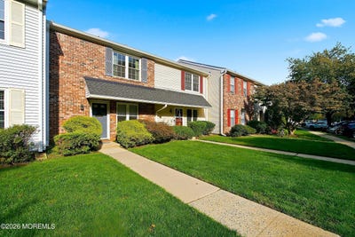 /international/us/369-mcdowell-drive-east-brunswick-nj-110120411445/