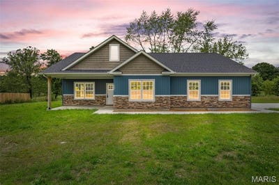 /international/us/12-ogborn-drive-farmington-mo-110098479983/