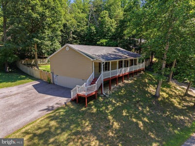 /international/us/12418-red-rock-court-lusby-md-110108604174/