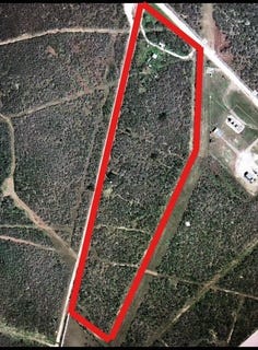 /international/us/211-county-road-229-circle-three-rivers-tx-110102573366/