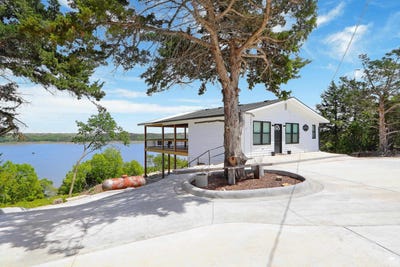/international/us/12028-lakeshore-lane-randolph-ks-110107851797/