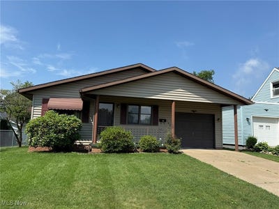 /international/us/122-n-fairview-avenue-dover-oh-110100799498/