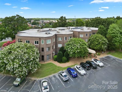 /international/us/84-lake-concord-road-ne-concord-nc-110101111393/