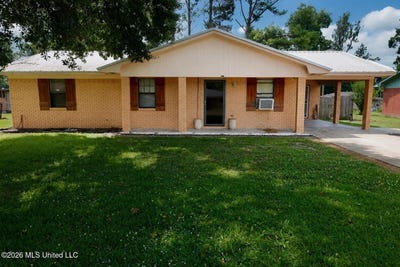 /international/us/791-leach-street-yazoo-city-ms-110108770216/