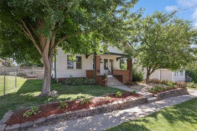 /international/us/410-1st-street-s-newton-ia-110098025208/