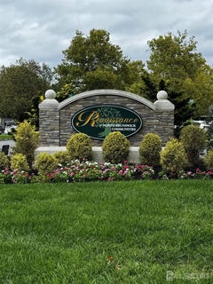 /international/us/920-c0920-plymouth-road-north-brunswick-nj-110110229357/