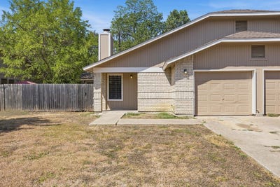 /international/us/904-906-hyridge-st-round-rock-tx-110110176325/