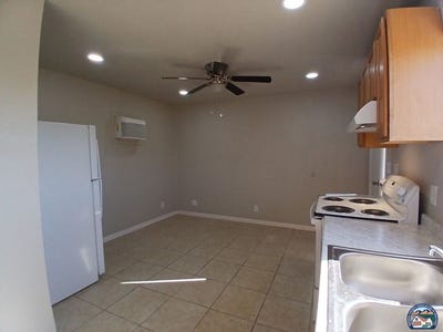 /international/us/357-w-magnolia-st-brawley-ca-110106724982/