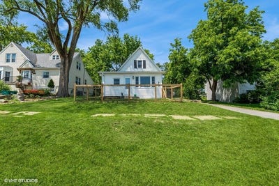 /international/us/309-elm-street-de-soto-ia-110100146107/