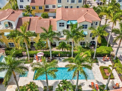 /international/us/12417-nw-17th-mnr-pembroke-pines-fl-110107686959/