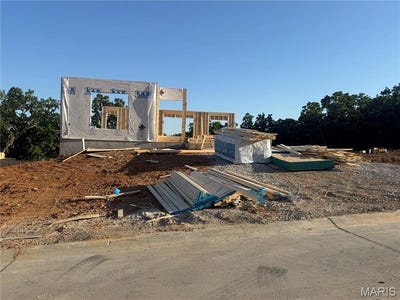 /international/us/746-blake-drive-hillsboro-mo-110106671589/