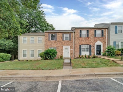 /international/us/2048-n-anvil-lane-temple-hills-md-110108348030/