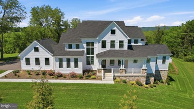 /international/us/2802-bidle-road-middletown-md-110108929819/