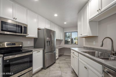 /international/us/13618-n-108th-drive-sun-city-az-110105064978/