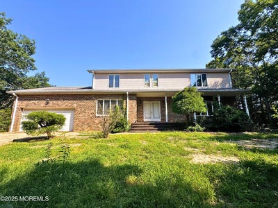 /international/us/812-n-main-street-manahawkin-nj-110101191754/