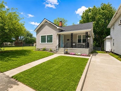 /international/us/109-broad-street-warrensburg-mo-110107820848/